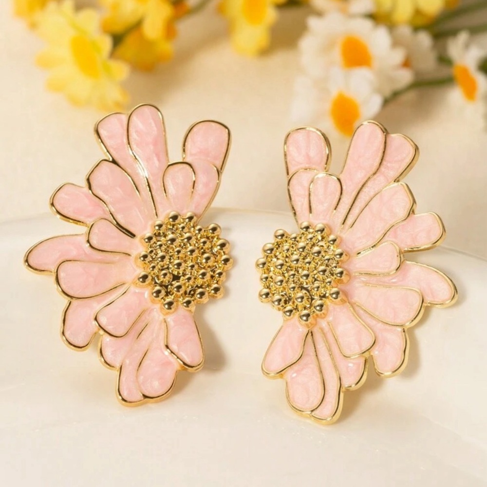 Pretty Pink Daisy Earrings